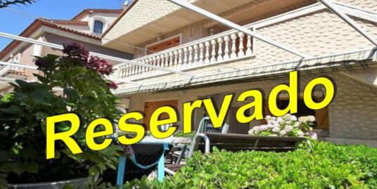 Chalet independiente en parcela de 383 m2