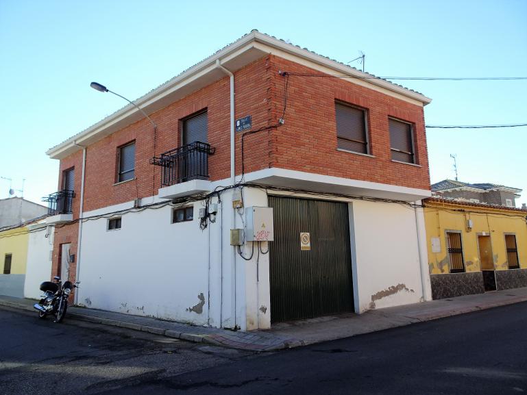 Casa independiente en calle Gómez Pereira