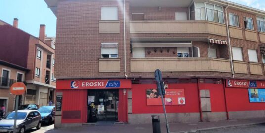 Venta piso calle Álvaro de Lugo