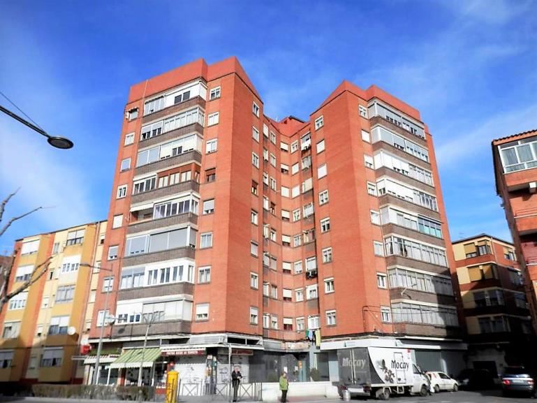 Venta piso calle Valladolid (Edificio Torreta)